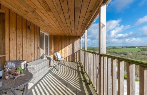 Little Petherick House | Urchins Peak