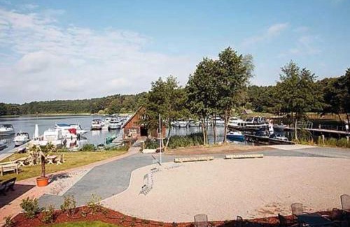 Muritz Apartment | Urlaub am See - Ferienwohnungen auf dem Fischerhof Eldenburg