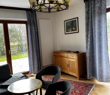 Stahnsdorf Apartment | Urlaub im Grünen