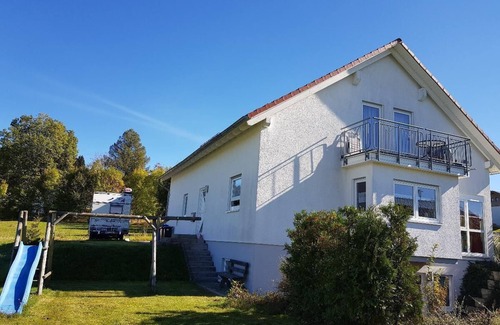 Mauth Apartment | Urlaub in ruhiger Lage mit Südbalkon mit Blick auf den Bayerischen Wald