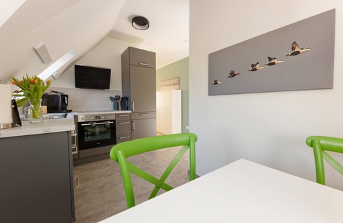 Nebel Apartment | Urlaub mit Hund/Obergeschosswohnung mit Terrasse für 2 Personen