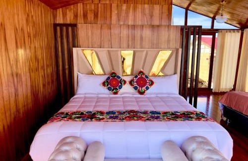 Puno Cabin | Uros Qhantany Lodge