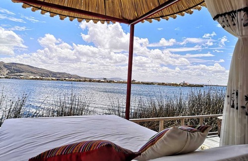 Puno Hotel | Uros Titicaca Marca Lodge