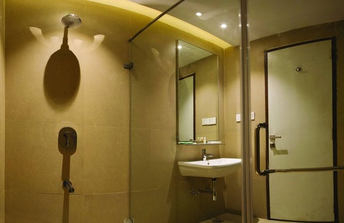 Parthasarathy Puram Hotel | Urvashi Residency