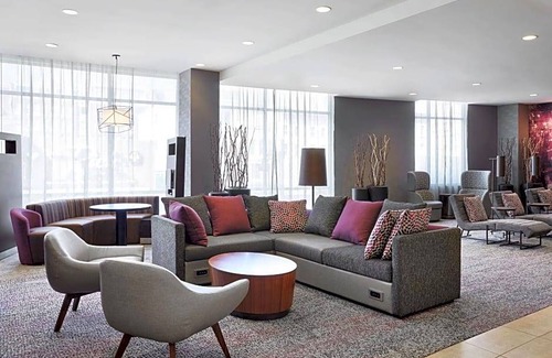 Downtown Newark Hotel | 3-Star Hotel ∙ Courtyard by Marriott Newark Downtown
