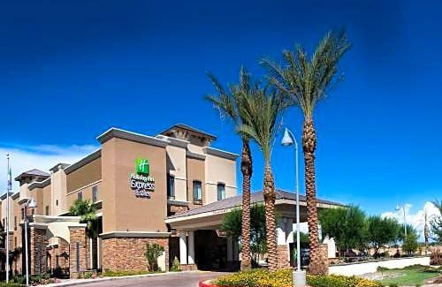 Glendale Sports and Entertainment District Hotel | Holiday Inn Express & Suites Phoenix Glendale Dist, an IHG Hotel