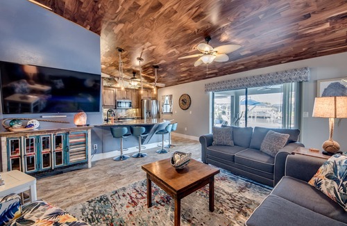 Matlacha Isles Villa | Fun'n Sun-Charming 3 BR/3 baths waterfront villa- pool, spa, dock, fishing poles