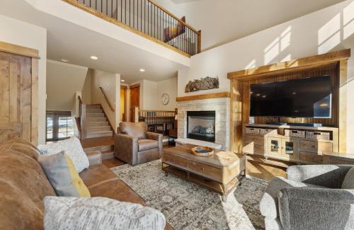 Keystone Villa | 223 Caravelle Drive by Summit County Mountain Retreats
