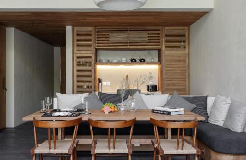 Beraban Villa | Usawa by OXO