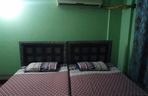 Punjab Hotel | Usmania hotel rooms