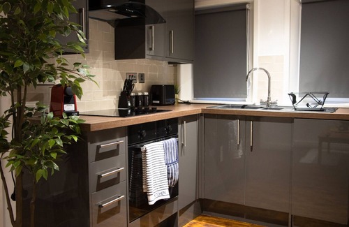 Liverpool City Centre Apartment | UStay 27 Stanley Street Party Apartments