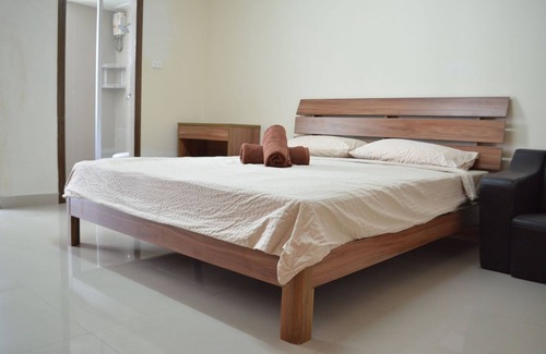 Suan Luang Hotel | UTD Apartments Sukhumvit Hotel & Residence