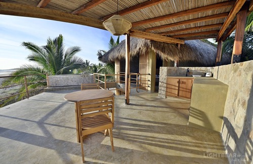 Barra de Colotepec Apartment | Utopía Beach Suite Sunset