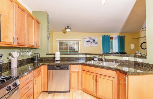 Auburn House | Utopia Luxury Stay - Lake Tapps