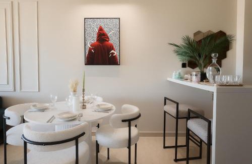Anfa Apartment | Utopia Stays - Clair, Calme, Précis
