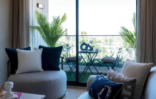 Anfa Apartment | Utopia Stays - Terrasse avec Vue sur la Riviera
