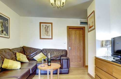 Peterston-Super-Ely Apartment | Uwch-y-llyn in the beautiful Cardiff