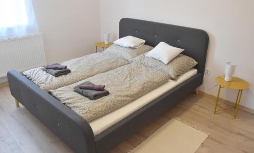 Balatonalmadi Apartment | Vöröskő Apartmanház