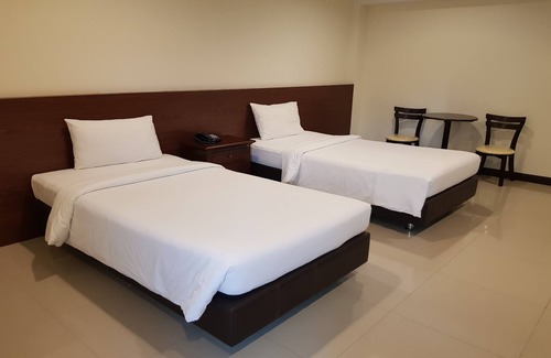 Bang Kra So Hotel | V.Resotel Hotel