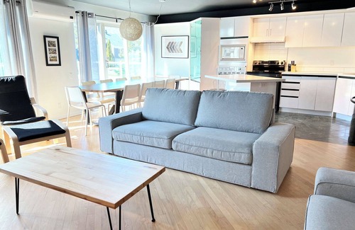 Saint Ferreol les Neiges Villa | [V31] 5 bedroom Villa with spa at Mont Sainte-Anne near Quebec City, Le Massif
