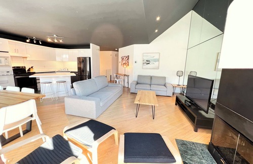 Saint Ferreol les Neiges Villa | [V31] 5 bedroom Villa with spa at Mont Sainte-Anne near Quebec City, Le Massif