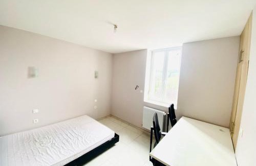 Villerupt House | V4 - Chambre Double - 5 minutes du Luxembourg