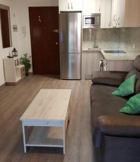 La Pineda Apartment | vacaciones en pineda con 2 piscinas, playa a 5 min