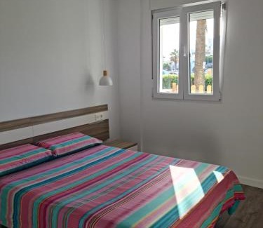 Roquetas de Mar Apartment | Vacaciones en Primera Linea de Playa