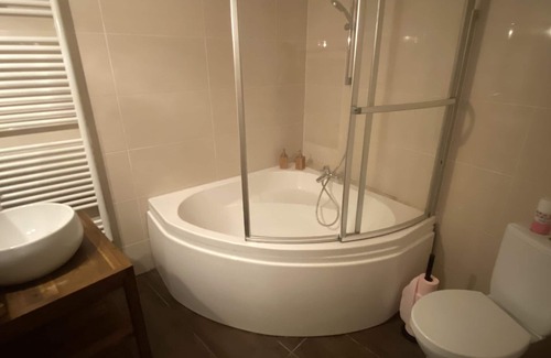 Joinville Apartment | Vacance en Famille Près de Lieu Chargé d Histoires !