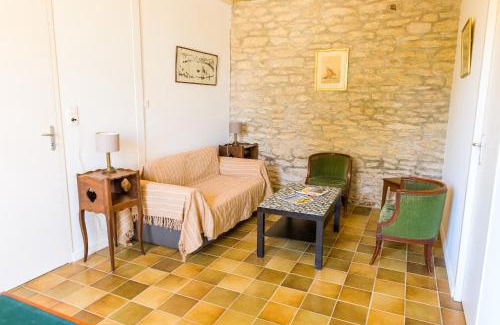 Plobannalec-Lesconil House | Vacances entre mer et campagne pour 8
