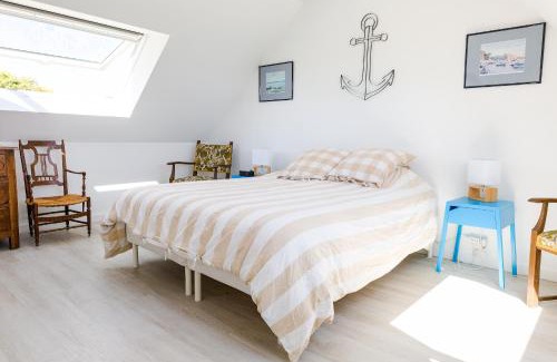 Plobannalec-Lesconil House | Vacances entre mer et campagne pour 8