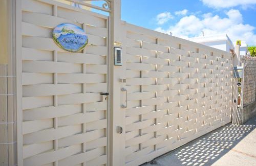 Ischia Porto Villa | Vacanze ad Ischia Villa Maddalena con Piscina, Giardino e Posto Auto - 6 posti letto