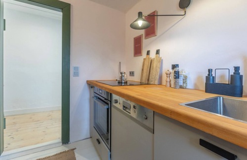 Schwabstedt Apartment | Vacation apartment "Landhaus Westerkoog" in Schwabstedt Westerkoog for up to 4 people.