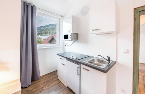 Sankt Martin Apartment | Vacation Apartment "Mentenwirt Suite" with Mountain View, Wi-Fi & Terrace