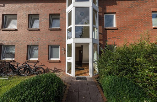 Wremen Apartment | Vacation apartment Lili Marleen 3-20, peaceful and with a sun terrace.