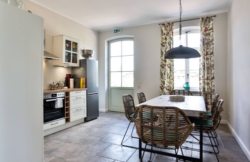 Oberhavel Apartment | Vacation apartment Fürstenberg over 2 ET with terrace and balcony - Storchenhof