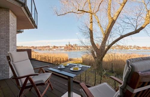 Ellenberg Apartment | Vacation apartment "Schleiresidenz" in the Schleibrücke in Kappeln.