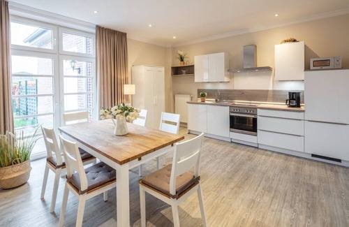 Westermarkelsdorf Apartment | Vacation apartment/apartment for 6 guests with 100m² in Westermarkelsdorf (51539)