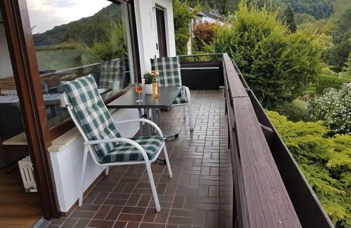 Neckarsteinach Apartment | Vacation apartment Panoramablick Neckarsteinach