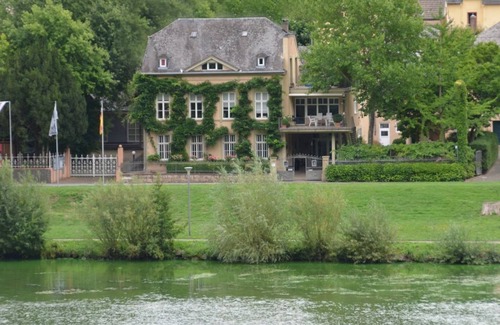 Neumagen-Dhron Apartment | Vacation apartment Laudamusberg - Holiday lodge by Scotti