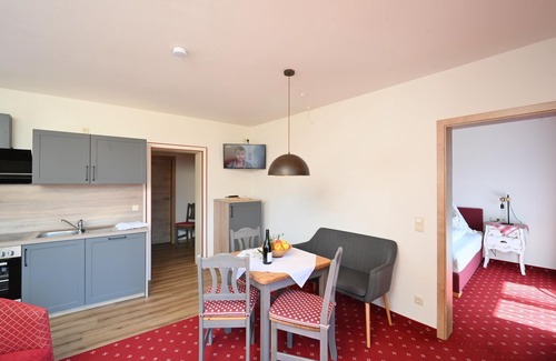 Bad Oberdorf Apartment | Vacation apartment no. 4 with east-facing balcony - Gästehaus Landgraf