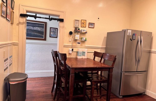 Hayes Valley Apartment | vacation apartment at the heart of San Fran 3-4 bedrooms, unbeatable deal