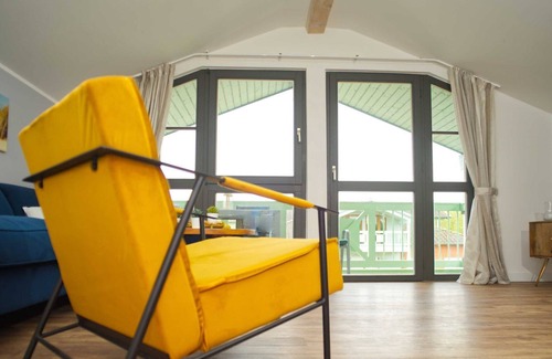 Neuensien Apartment | Vacation apartment 06 in house Wizlaw with lake view - Wizlaw 6
