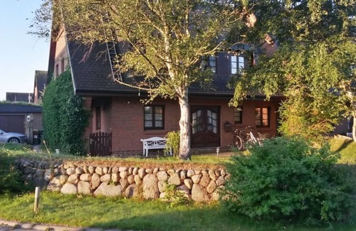 Tinnum House | Vacation apartment 1