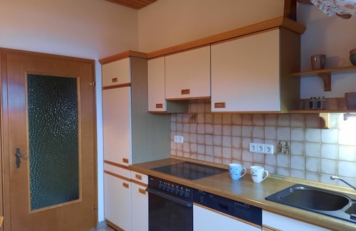 Riedenburg Apartment | Vacation apartment (90sqm) in a quiet location right on the edge of the forest