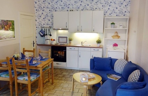 Schwackendorf Apartment | Vacation apartment/apartment for 4 guests with 50m² in Hasselberg (145673)