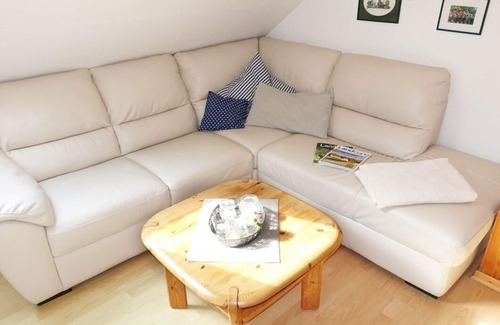 Schwackendorf Apartment | Vacation apartment/apartment for 4 guests with 50m² in Hasselberg (145684)