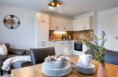 Monkebull Apartment | Vacation apartment/apartment for 6 guests with 93m² in Langenhorn (296521)