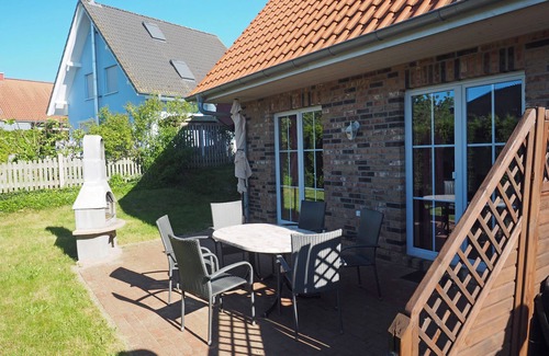 Wohlenberg Apartment | Vacation apartment/apartment for 7 guests with 125m² in Wohlenberg (147721)
