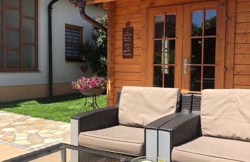 Pinzberg Apartment | Vacation apartment Am Berg